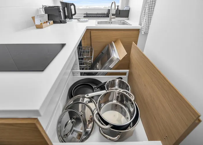 Apartment 21st Floor Centrum - Balcony, View, Ac - By Rentujemy Warsaw